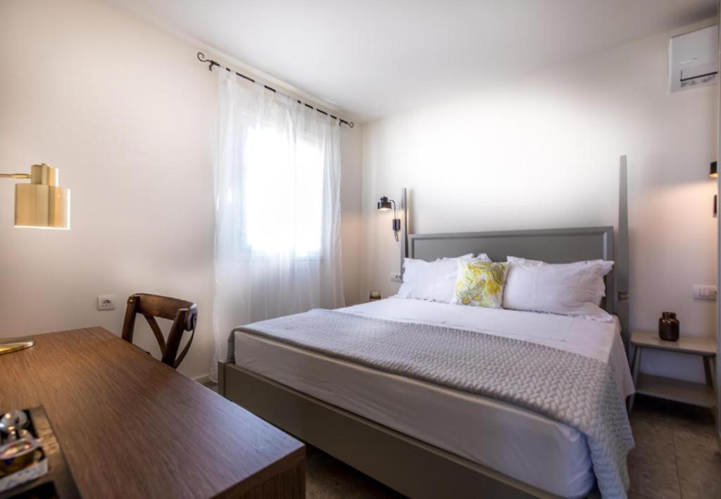 Lemon Tree House Aparthotel Karpathos Exterior photo
