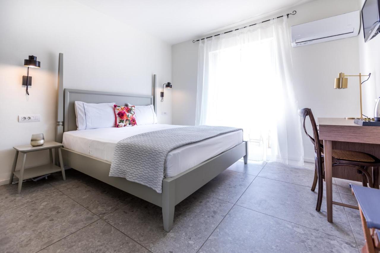 Lemon Tree House Aparthotel Karpathos Exterior photo
